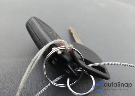 2002 Toyota Sienna Le from USA, damaged, VIN 4T3ZF13C32U503909